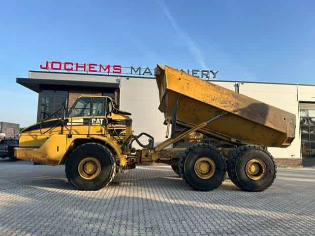 CAT 740 Dumper