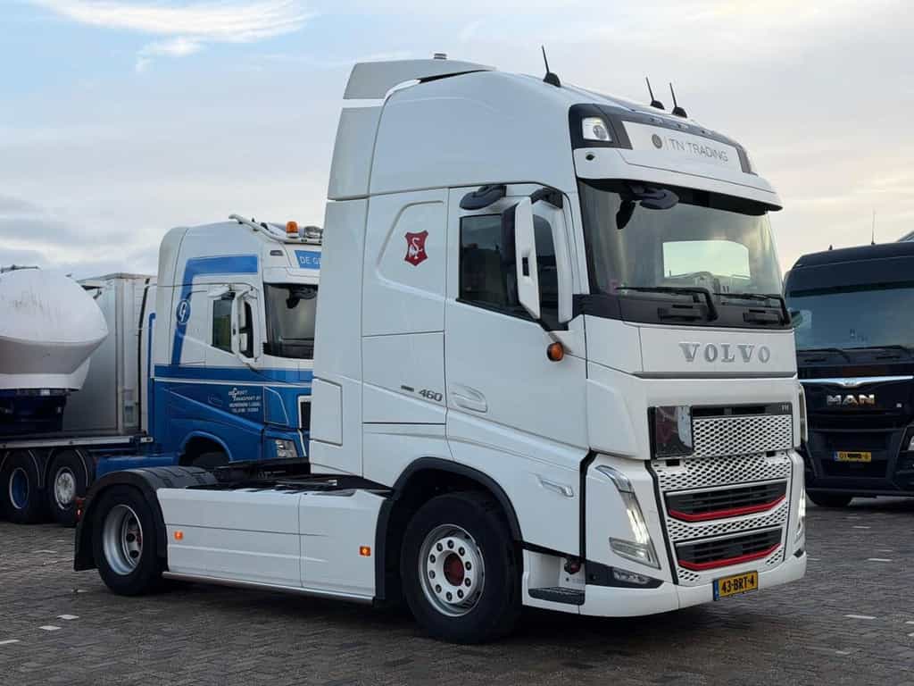Volvo FH 13.460XL Turbocompound, leer, vollucht, 2 tanks, dubbel glas, vol spoiler.