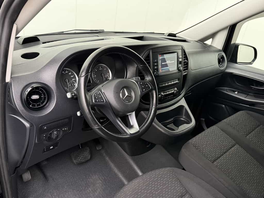 Mercedes-Benz Vito Automaat Black Edition Lang | Navigatie | Camera | Multimedia | Trekhaak