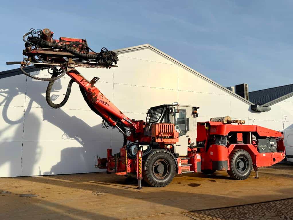 Sandvik DS511-C Roof Bolter 4x4 - Surface Drill Rig