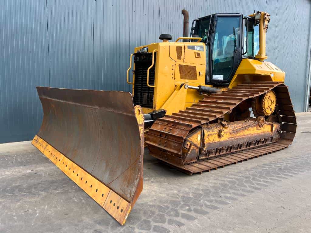 CAT D6N LGP