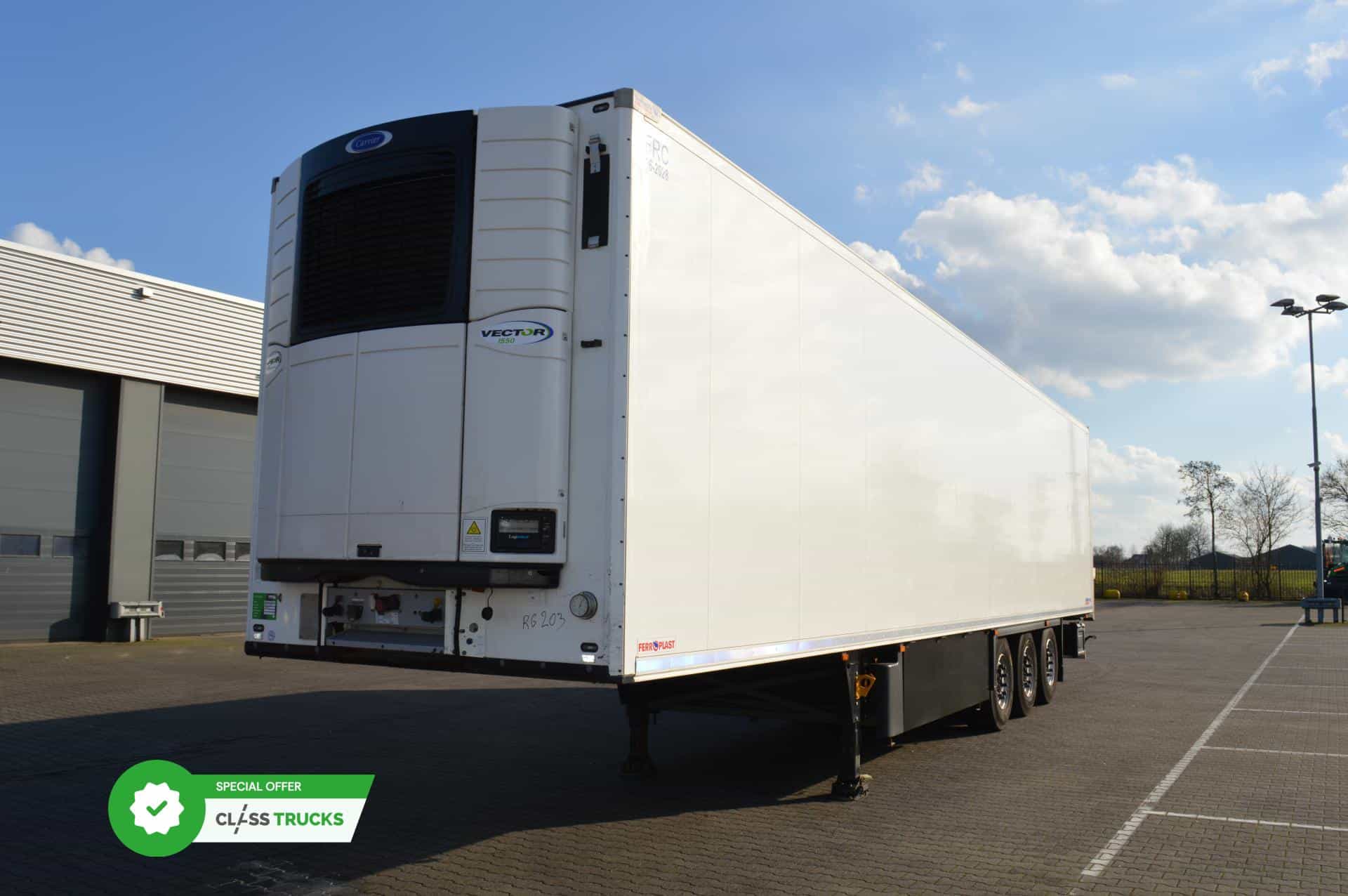 SKO FP 45 Carrier Vector 1550