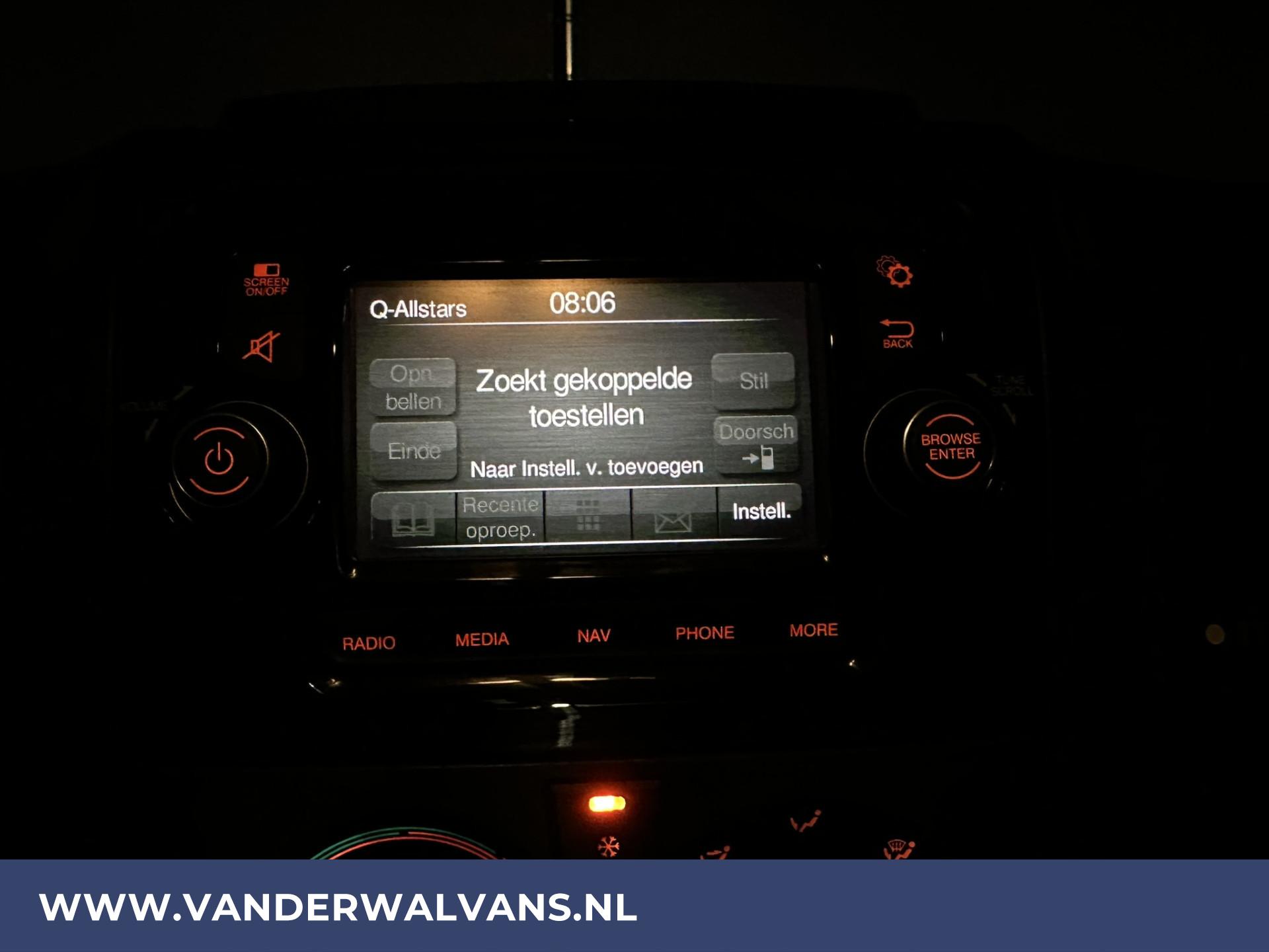 Foto 18 van Peugeot Boxer 2.2BlueHDi 165pk L2H2 Glasresteel Euro6 Airco | Imperiaal | Camera | Navigatie