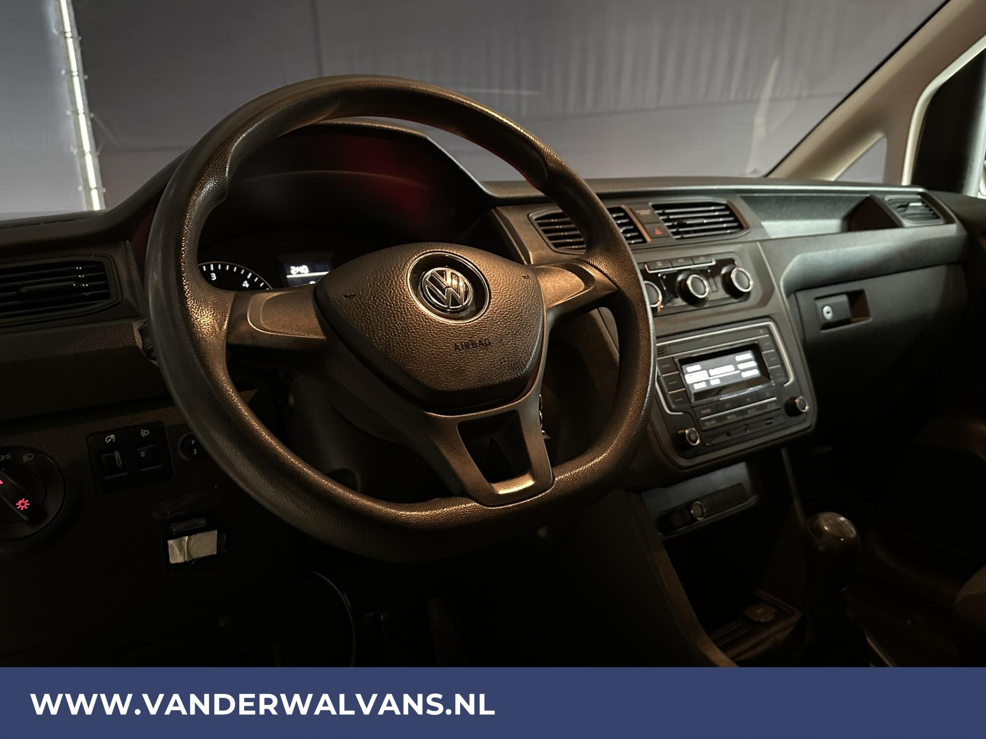 Foto 14 van Volkswagen Caddy 2.0 TDI 102pk L1H1 Euro6 Airco | Cruisecontrol | Trekhaak | Zijdeur