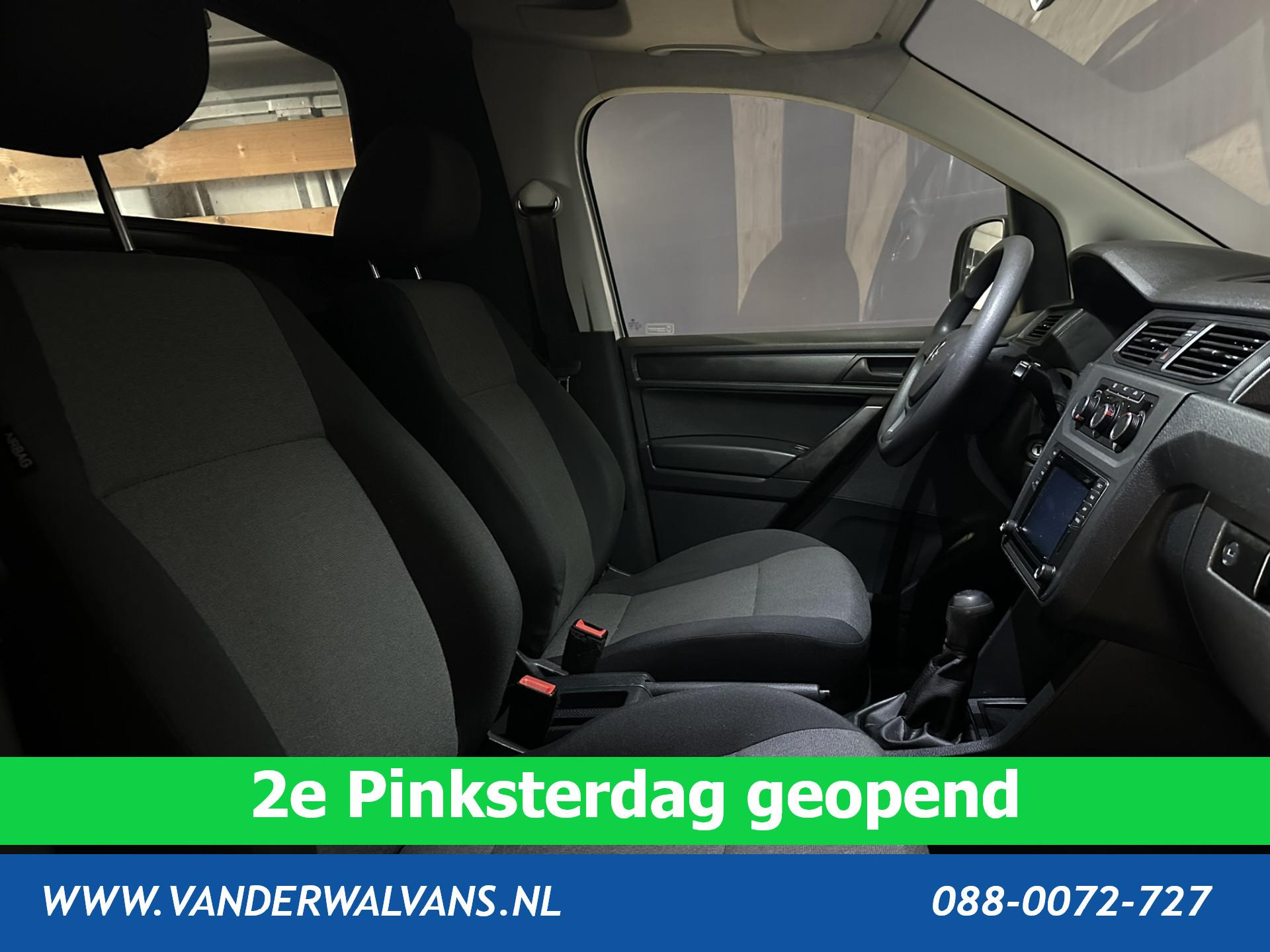 Foto 6 van Volkswagen Caddy 2.0TDI L1H1 Euro6 Airco | Navigatie | Trekhaak | Apple Carplay | Android Auto