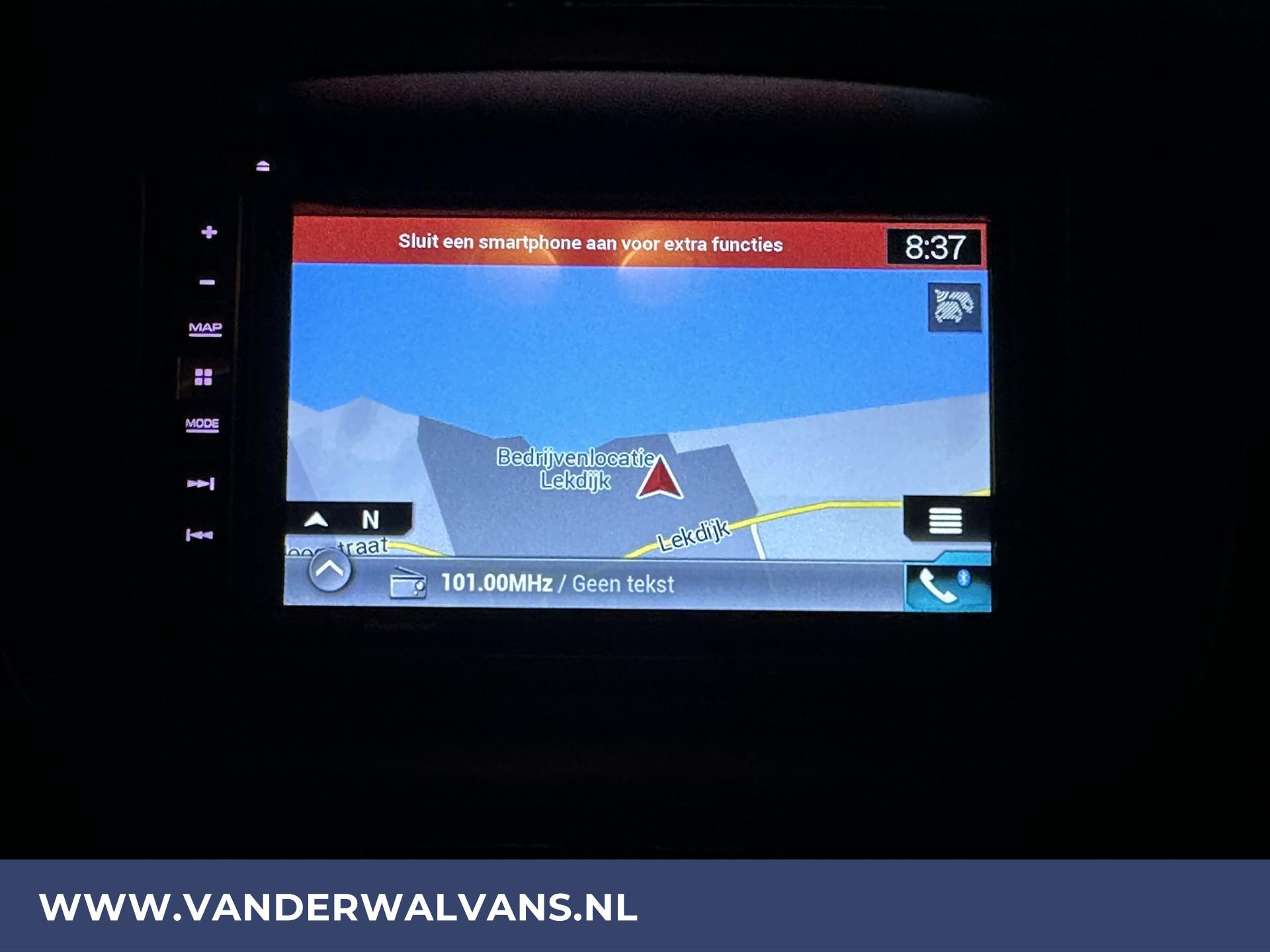 Foto 6 van Opel Combo 1.3 CDTi 96pk L2H1 Sport Euro6 Airco | Imperiaal | Navigatie | Lichtmetalen velgen