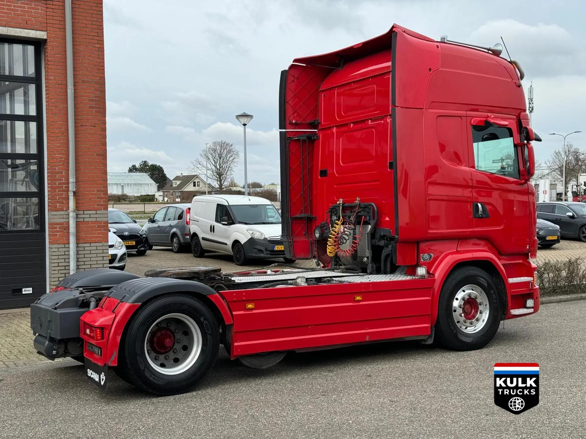 Foto 5 van Scania R 520 King of the Road / MANUAL HYDRO 6X2 ** 4500kg axle