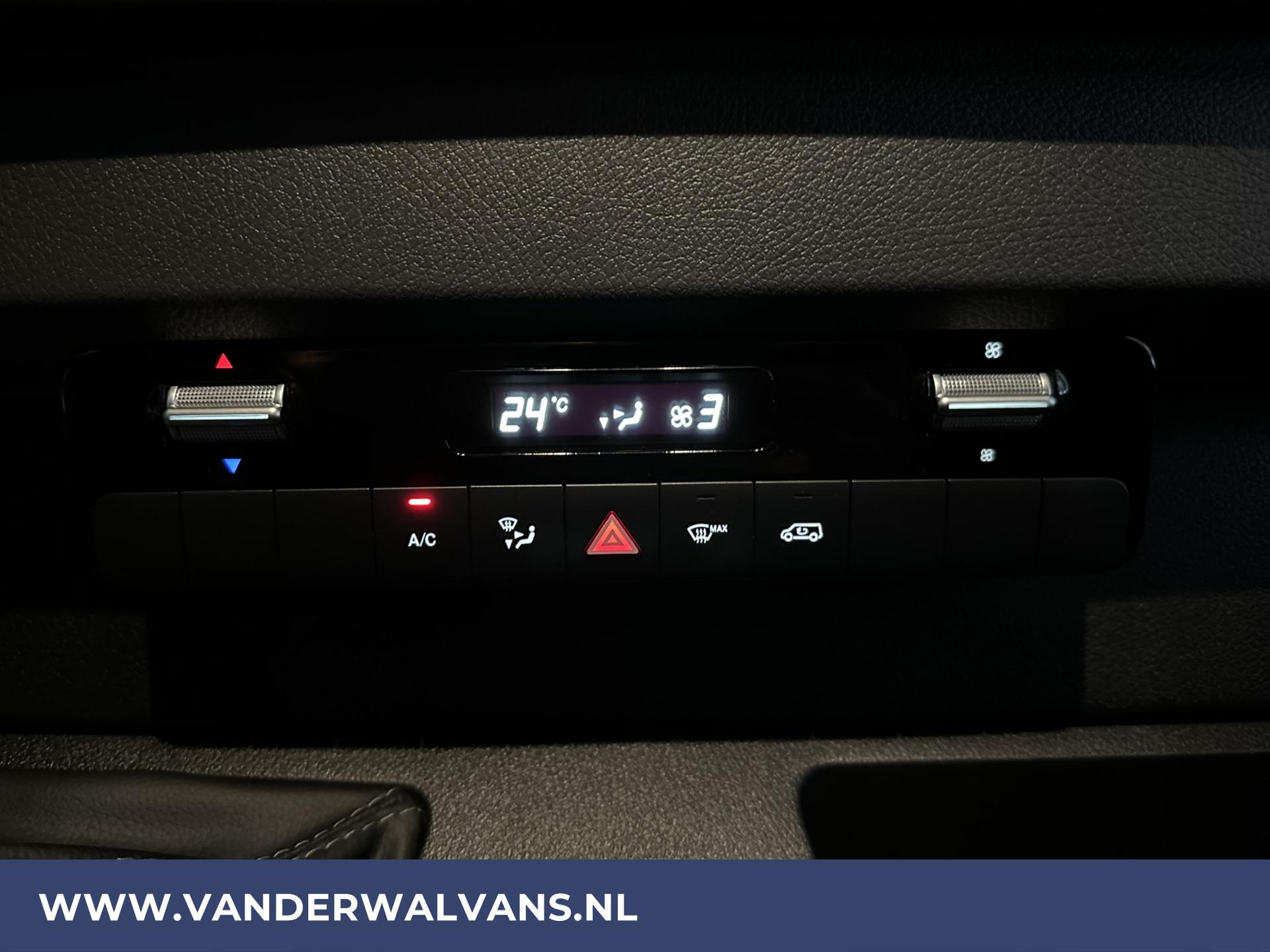 Foto 4 van Mercedes-Benz Sprinter 314 CDI L2H2 Euro6 Airco | Camera | Navigatie | Cruisecontrol | Apple Carplay