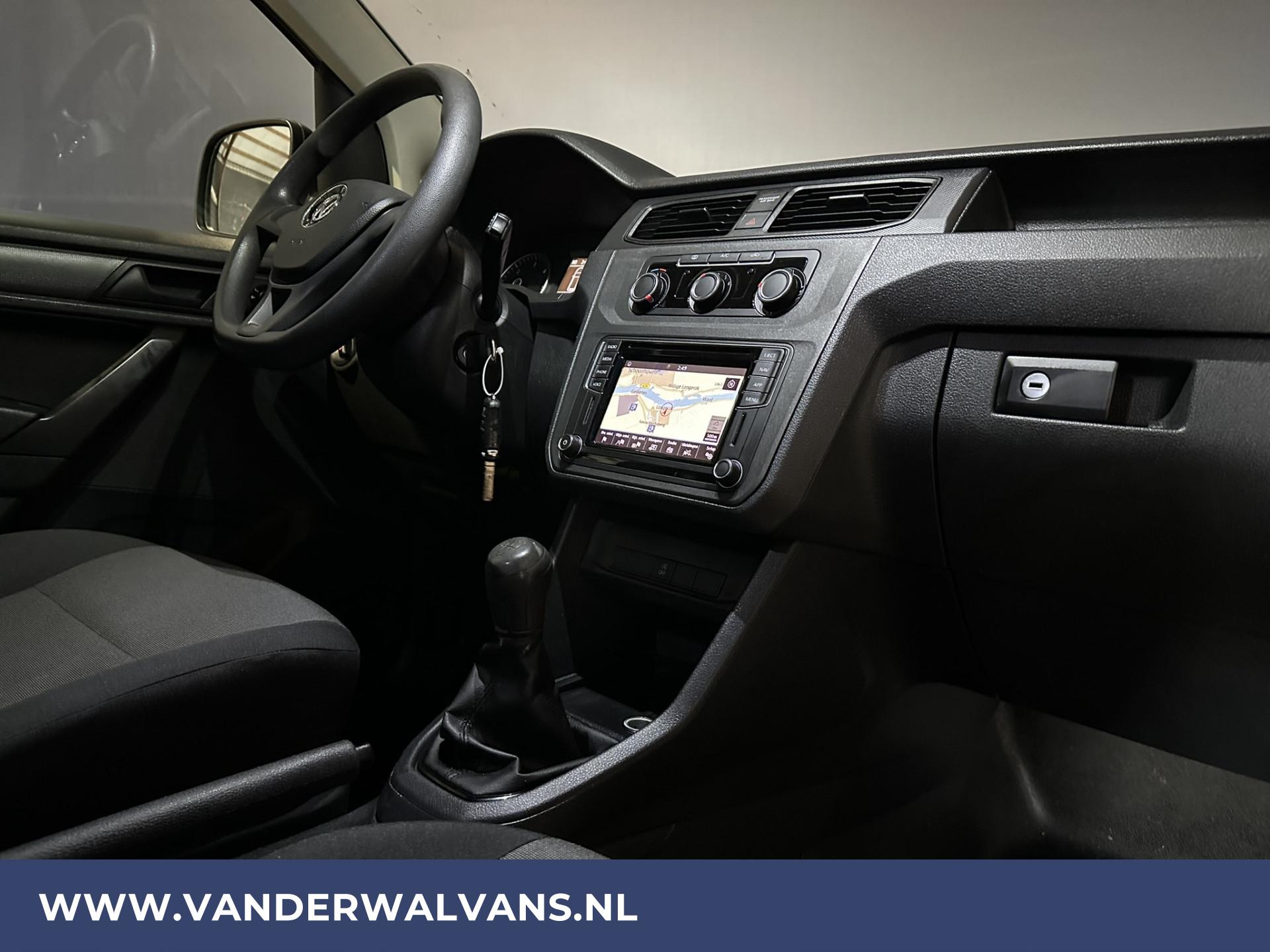 Foto 12 van Volkswagen Caddy 2.0 TDI L1H1 Euro6 Airco | Navigatie | Trekhaak | Apple Carplay