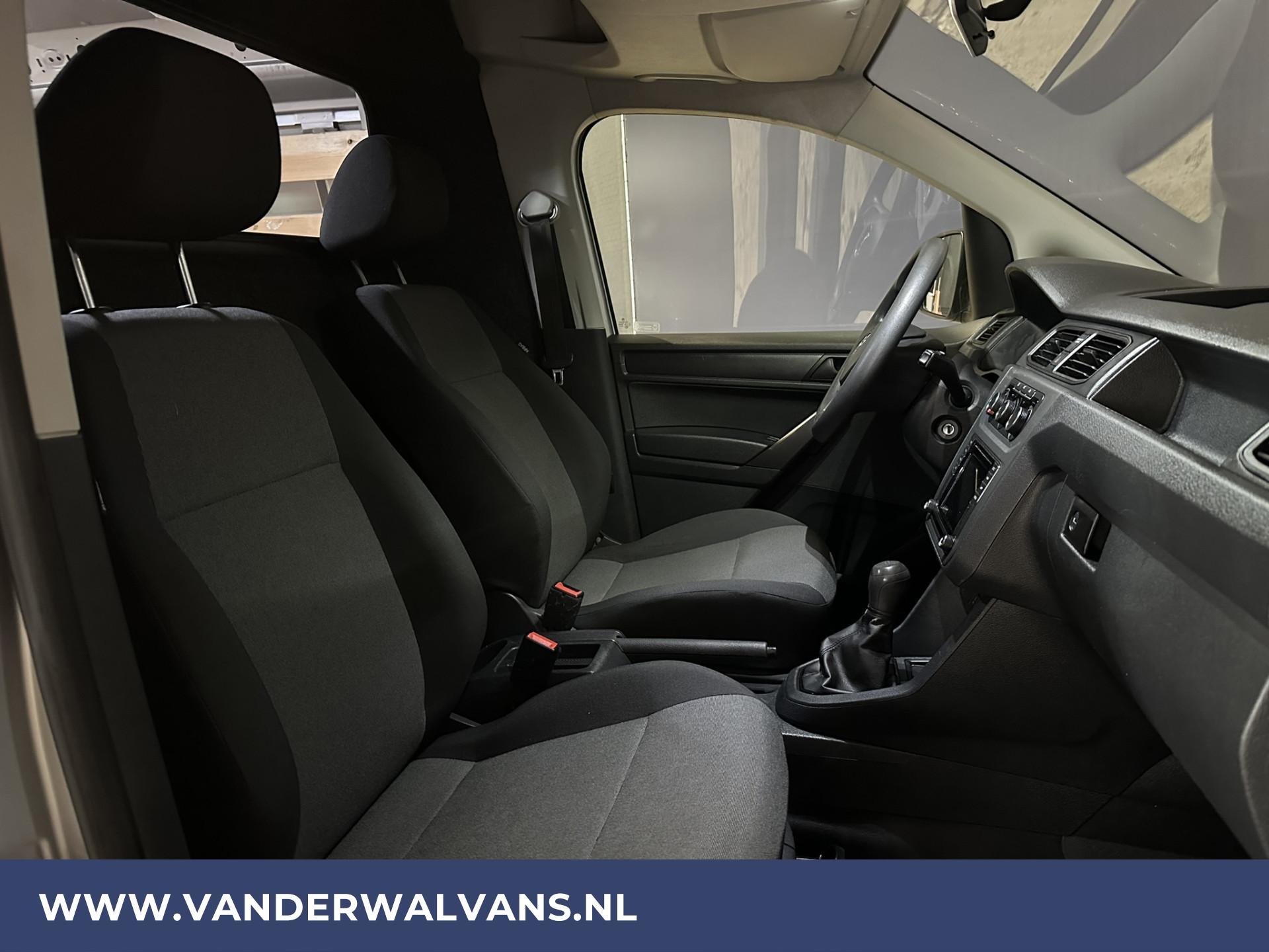 Foto 7 van Volkswagen Caddy 2.0 TDI L1H1 Euro6 Airco | Navigatie | Trekhaak | Apple Carplay