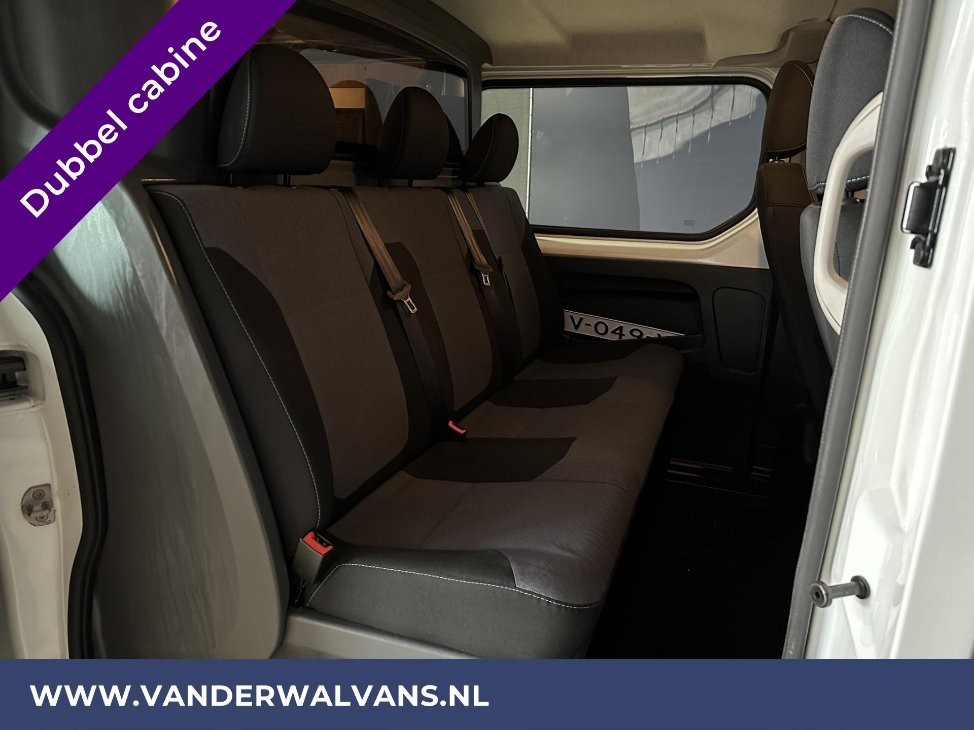 Foto 4 van Opel Vivaro 1.6 CDTI L2H1 Dubbele cabine Euro6 Airco | 5 Zits | Navigatie | Trekhaak