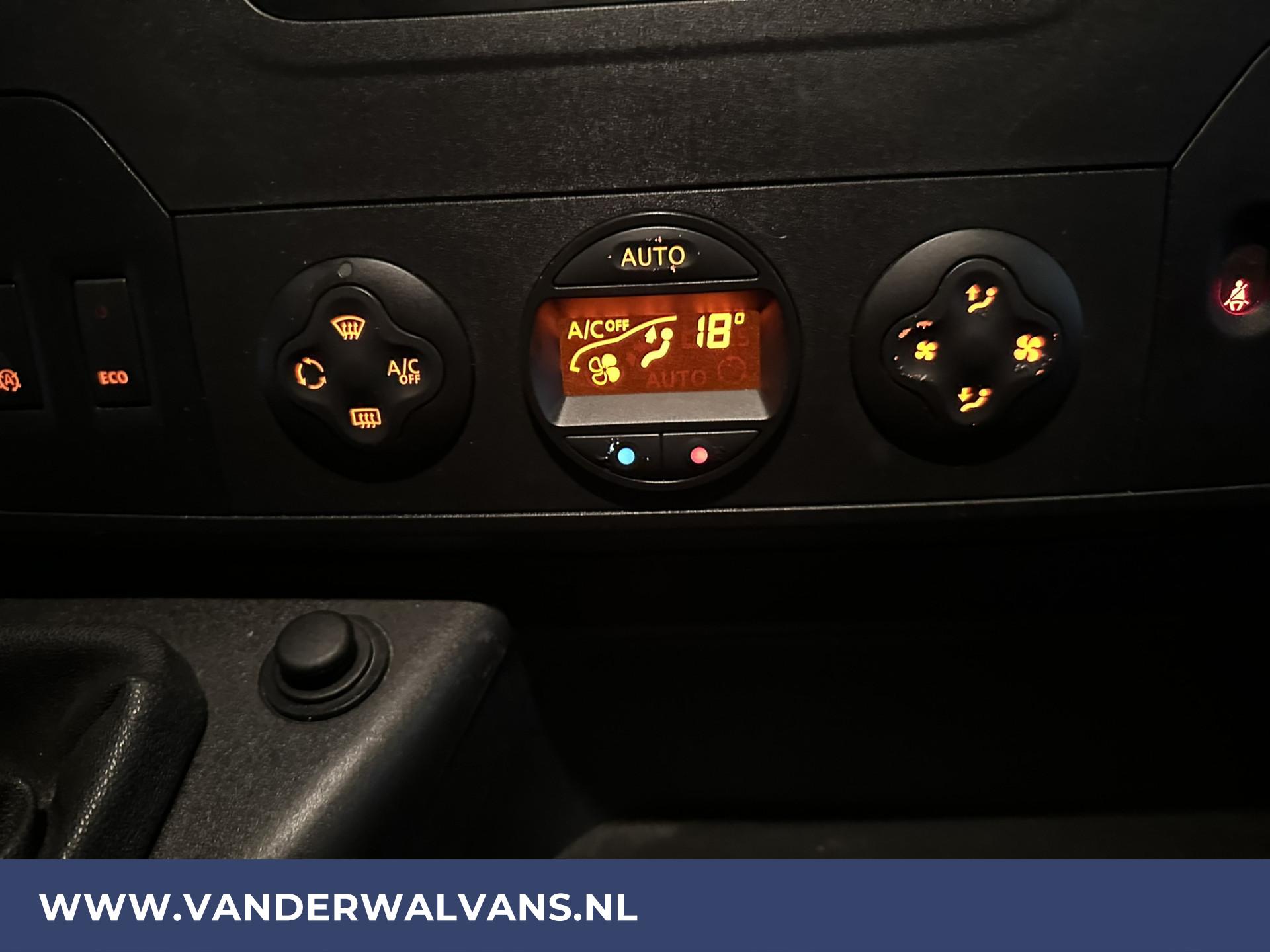 Foto 4 van Opel Movano 2.3 CDTI 145pk Bakwagen Laadklep Zijdeur Dubbel Lucht Euro6 Airco | Navigatie | Camera
