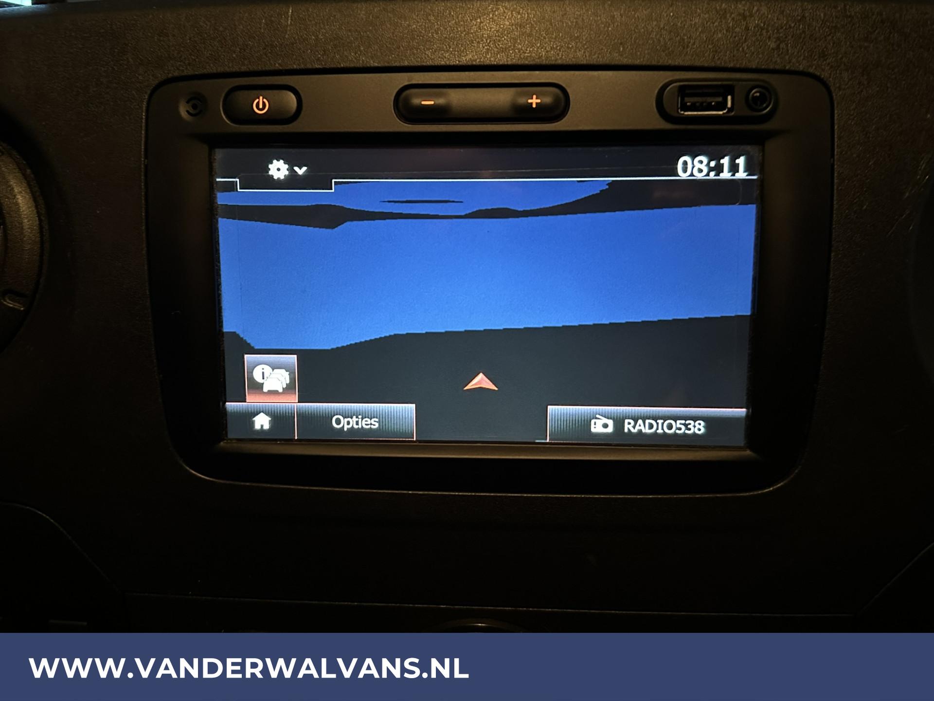 Foto 5 van Opel Movano 2.3 CDTI 145pk Bakwagen Laadklep Zijdeur Dubbel Lucht Euro6 Airco | Navigatie | Camera