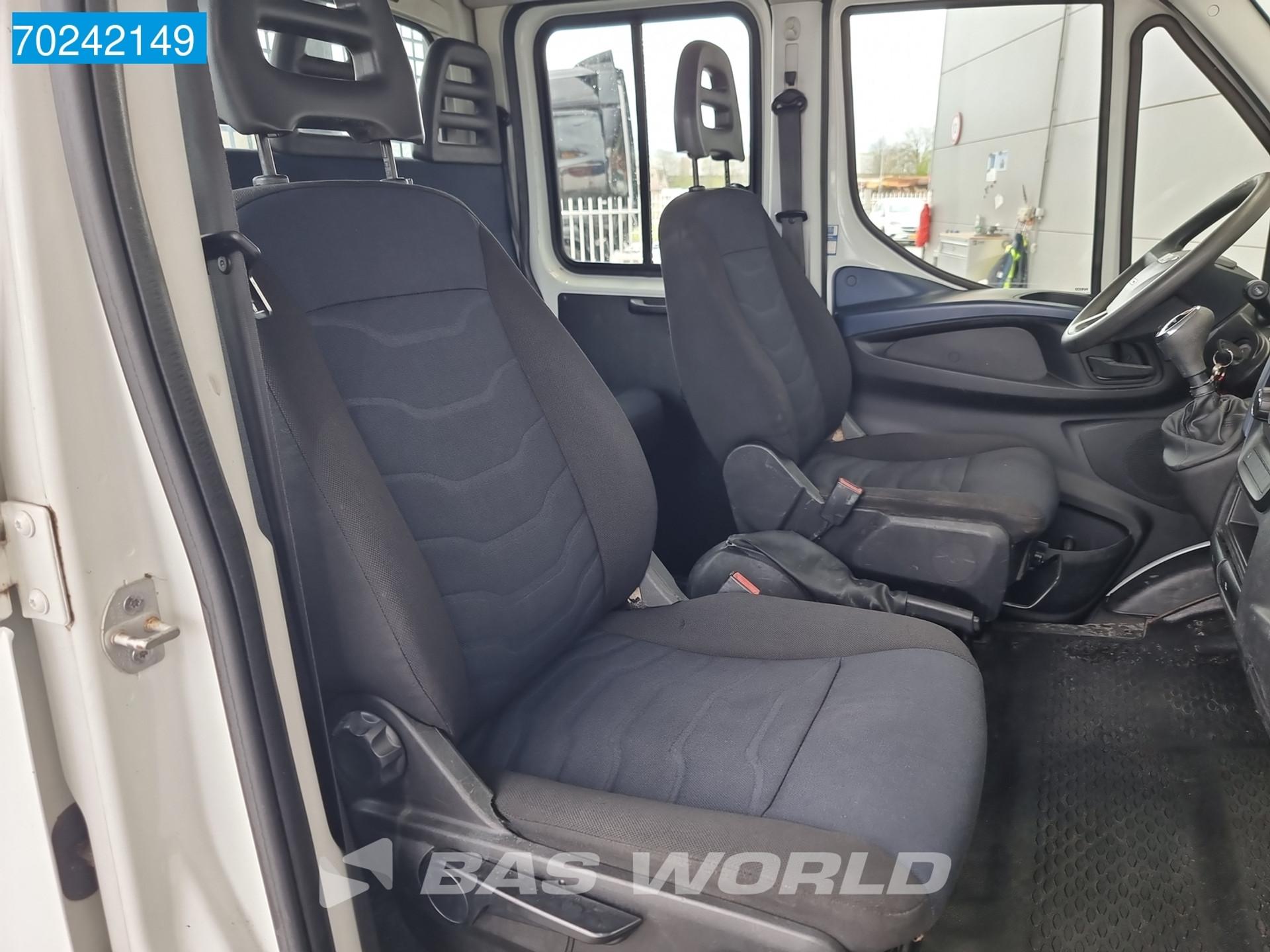 Foto 14 van Iveco Daily 35S12 Automaat Dubbel Cabine Open laadbak 3.5t Trekhaak Euro6 Pritsche Pickup Dubbel cabine Trekhaak