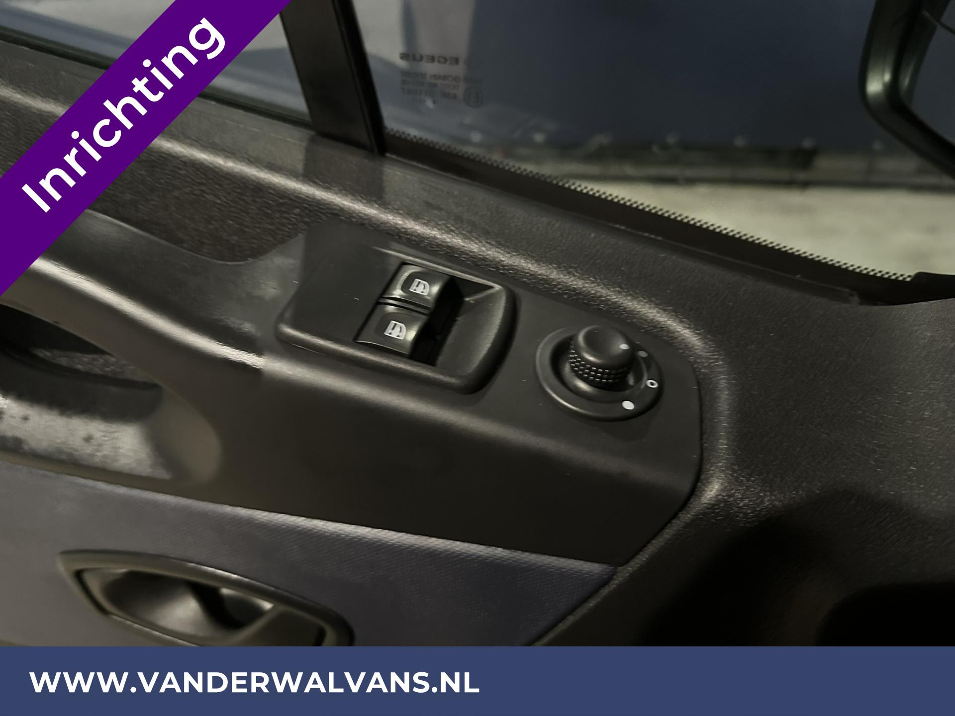 Foto 19 van Opel Vivaro 1.6 CDTI 120pk L2H1 inrichting Euro6 Airco | Navigatie | Cruisecontrol | LED | Parkeersensoren