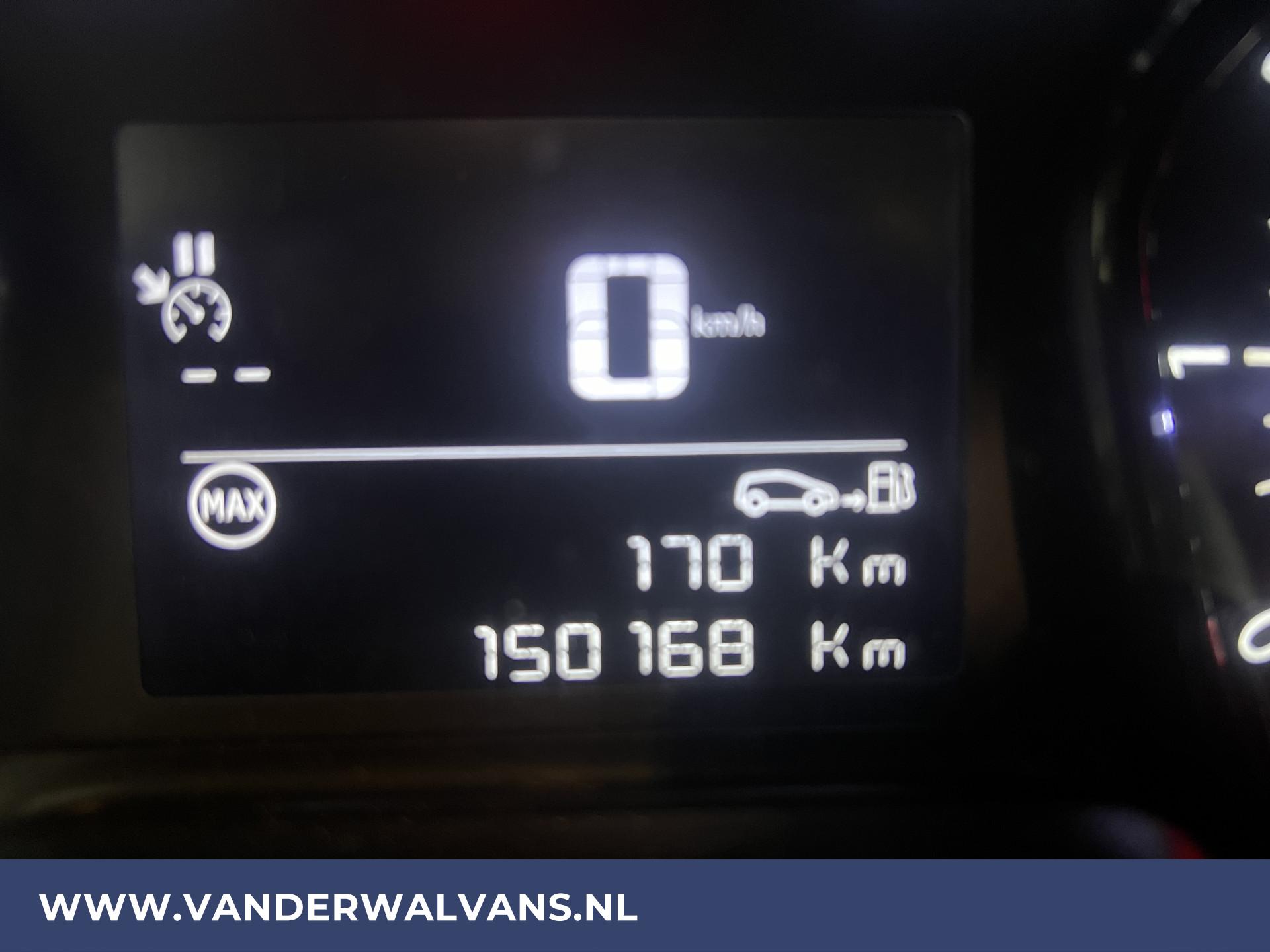 Foto 19 van Opel Vivaro 2.0 CDTI 120pk L2H1 Euro6 Airco | Bumpers in kleur | Navigatie | 2500kg trekhaak