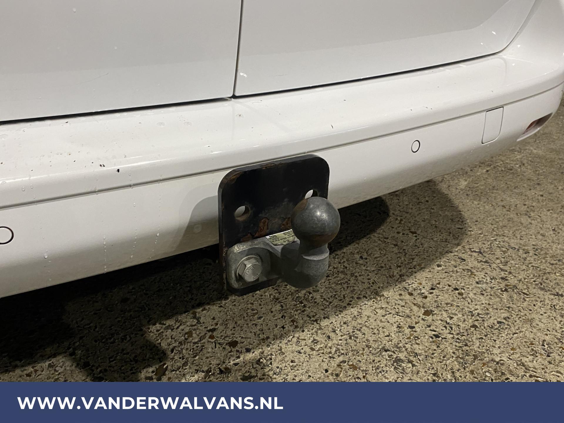 Foto 9 van Opel Vivaro 2.0 CDTI 120pk L2H1 Euro6 Airco | Bumpers in kleur | Navigatie | 2500kg trekhaak