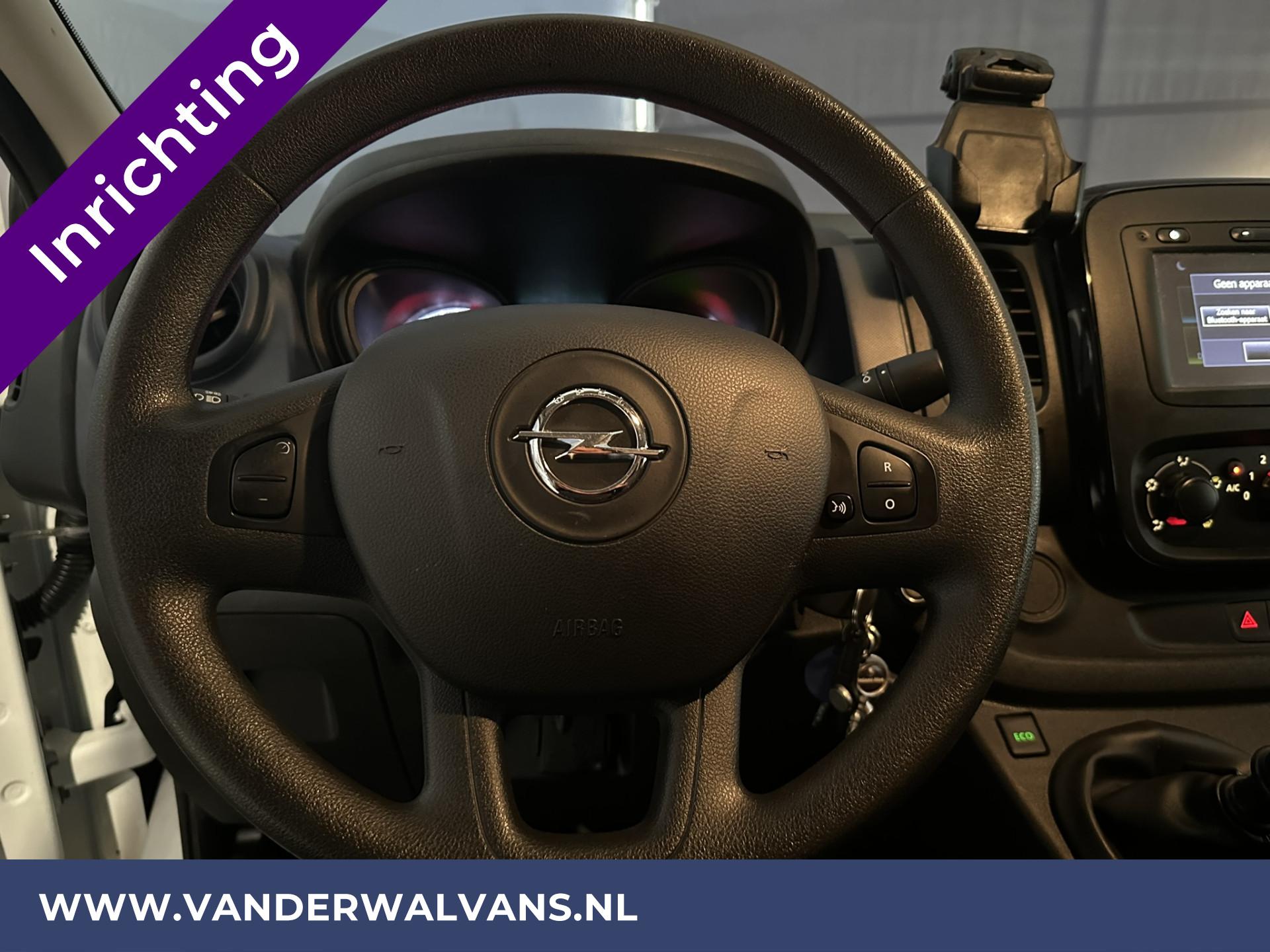Foto 12 van Opel Vivaro 1.6 CDTI 125pk L2H1 Euro6 | Inrichting | Airco | Navigatie | Cruisecontrol