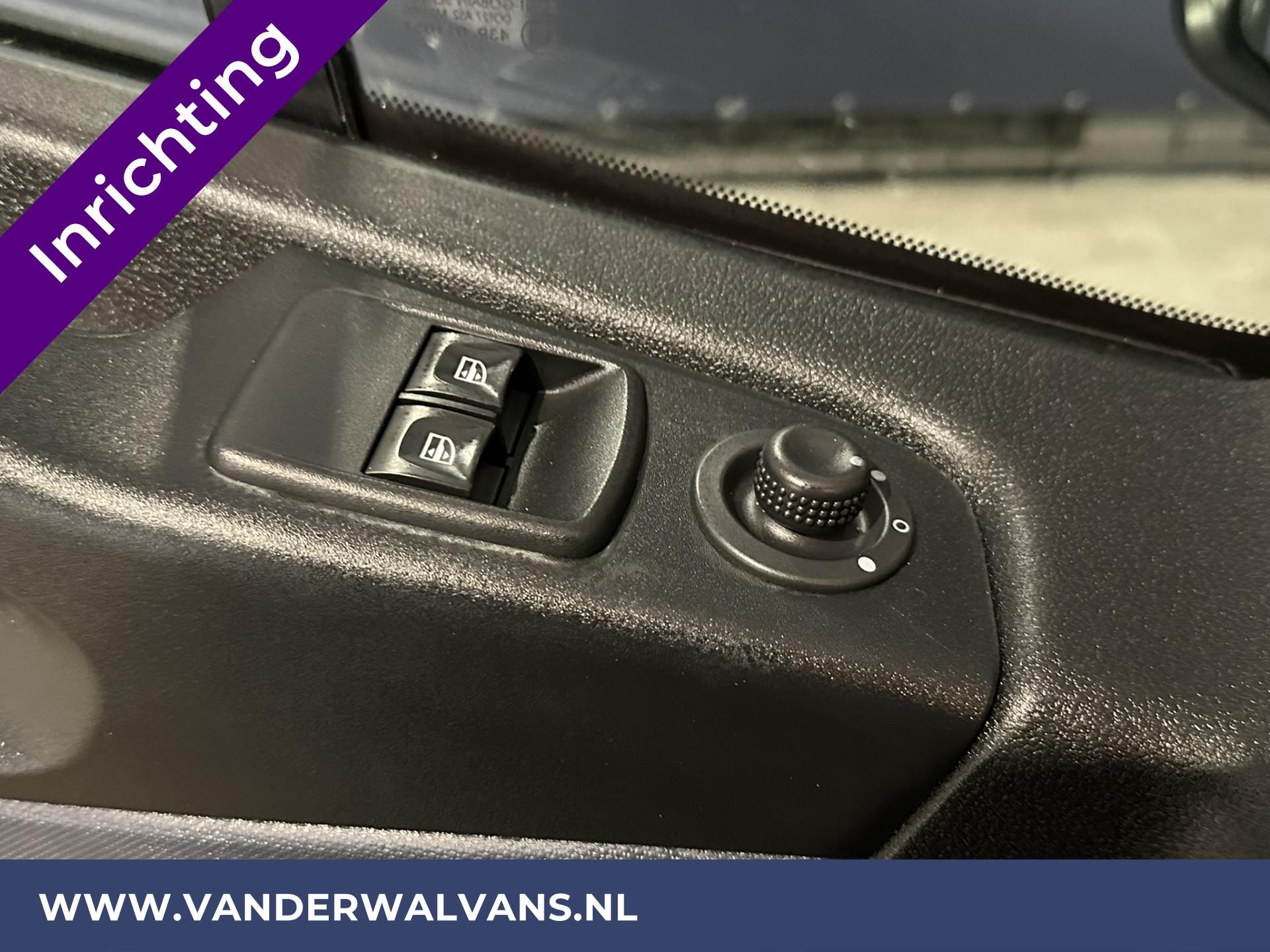 Foto 19 van Opel Vivaro 1.6 CDTI 125pk L2H1 inrichting Euro6 Airco | Navigatie | Omvormer | LED | Camera | Trekhaak