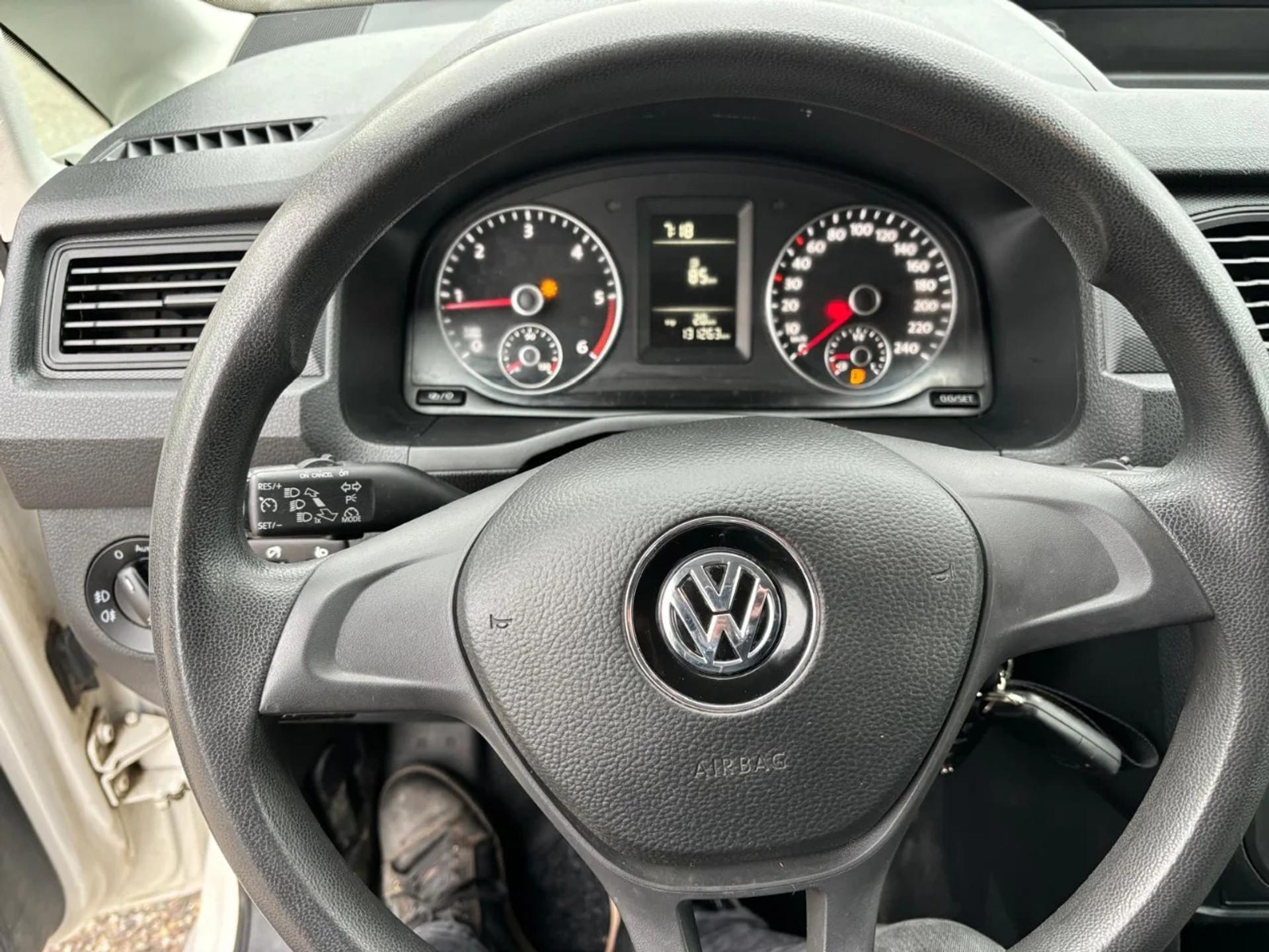 Foto 11 van Volkswagen Caddy 2.0TDI L1H1 Airco Cruisecontrol Trekhaak