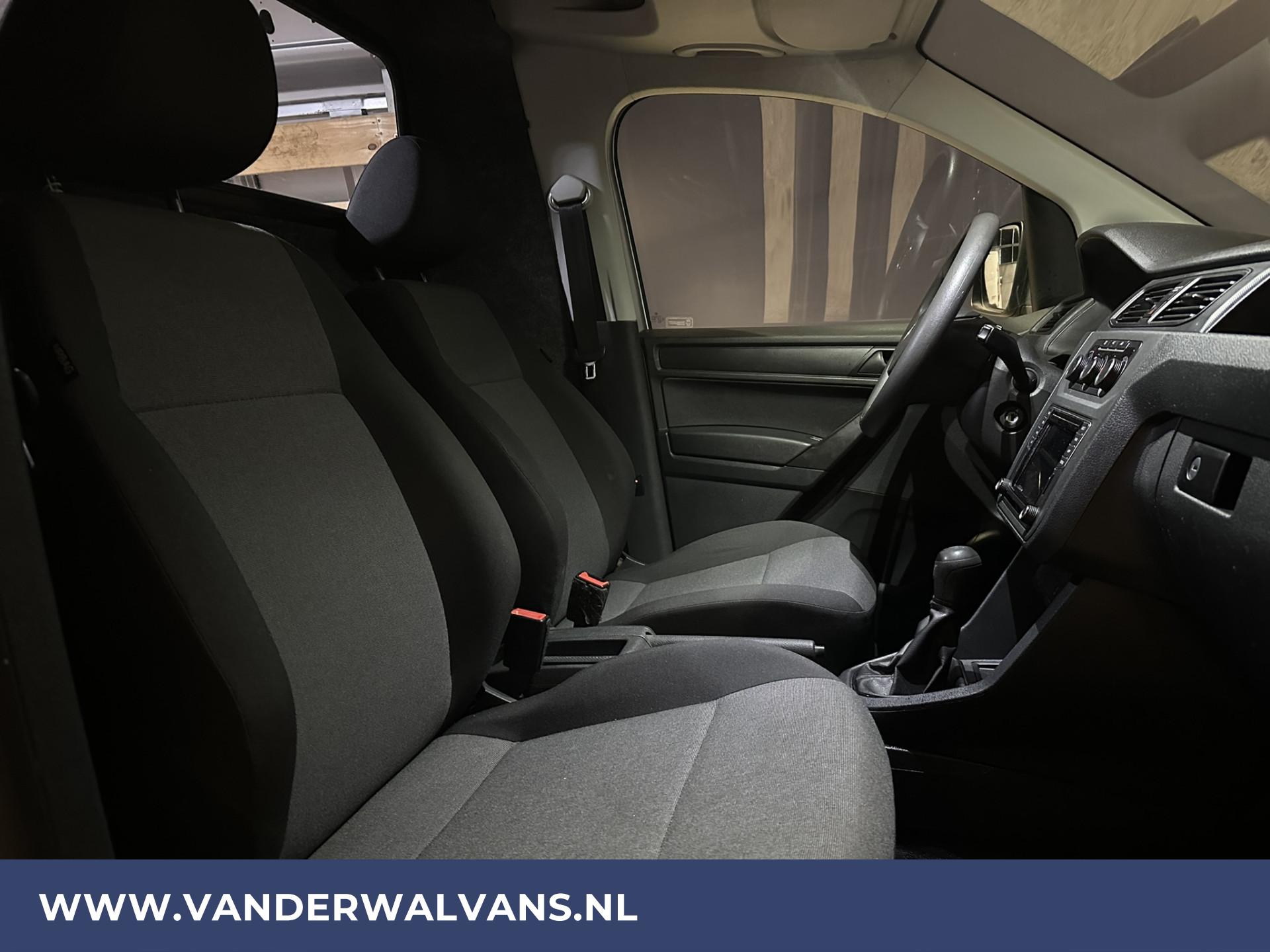 Foto 13 van Volkswagen Caddy 2.0 TDI L1H1 Euro6 Airco | Navigatie | Trekhaak