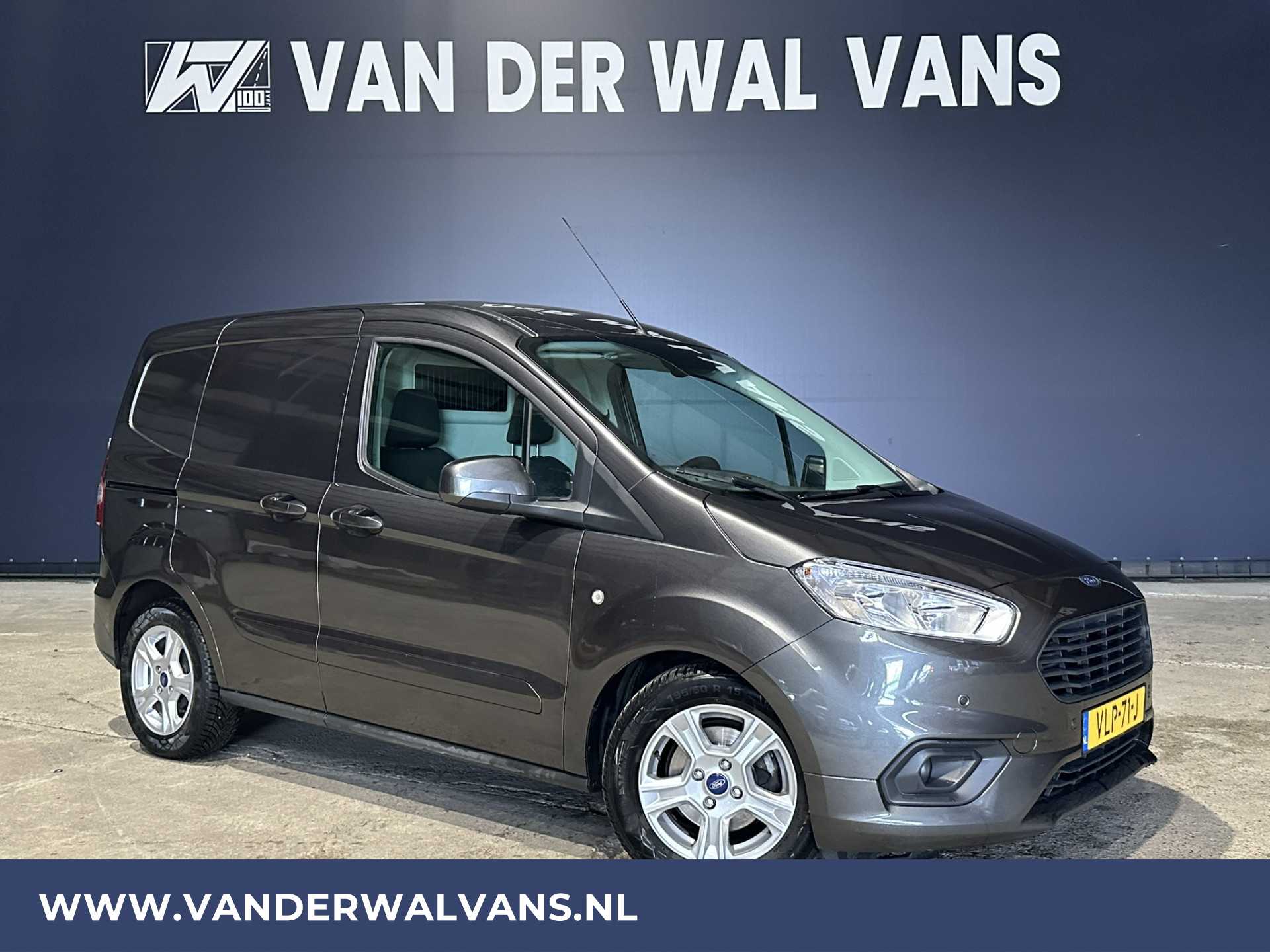 Ford Transit Courier 1.5 TDCI 100pk L1H1 Limited Euro6 Airco | Navigatie | Apple Carplay | Cruisecontrol | Stoelverwarming