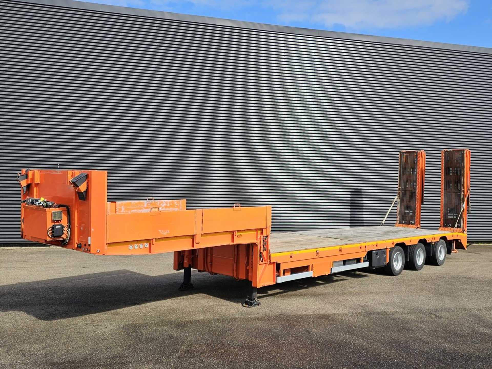 MEUSBURGER MTS 3 / STEERING AXLE / HYDRAULIC RAMPS + BED / WINCH
