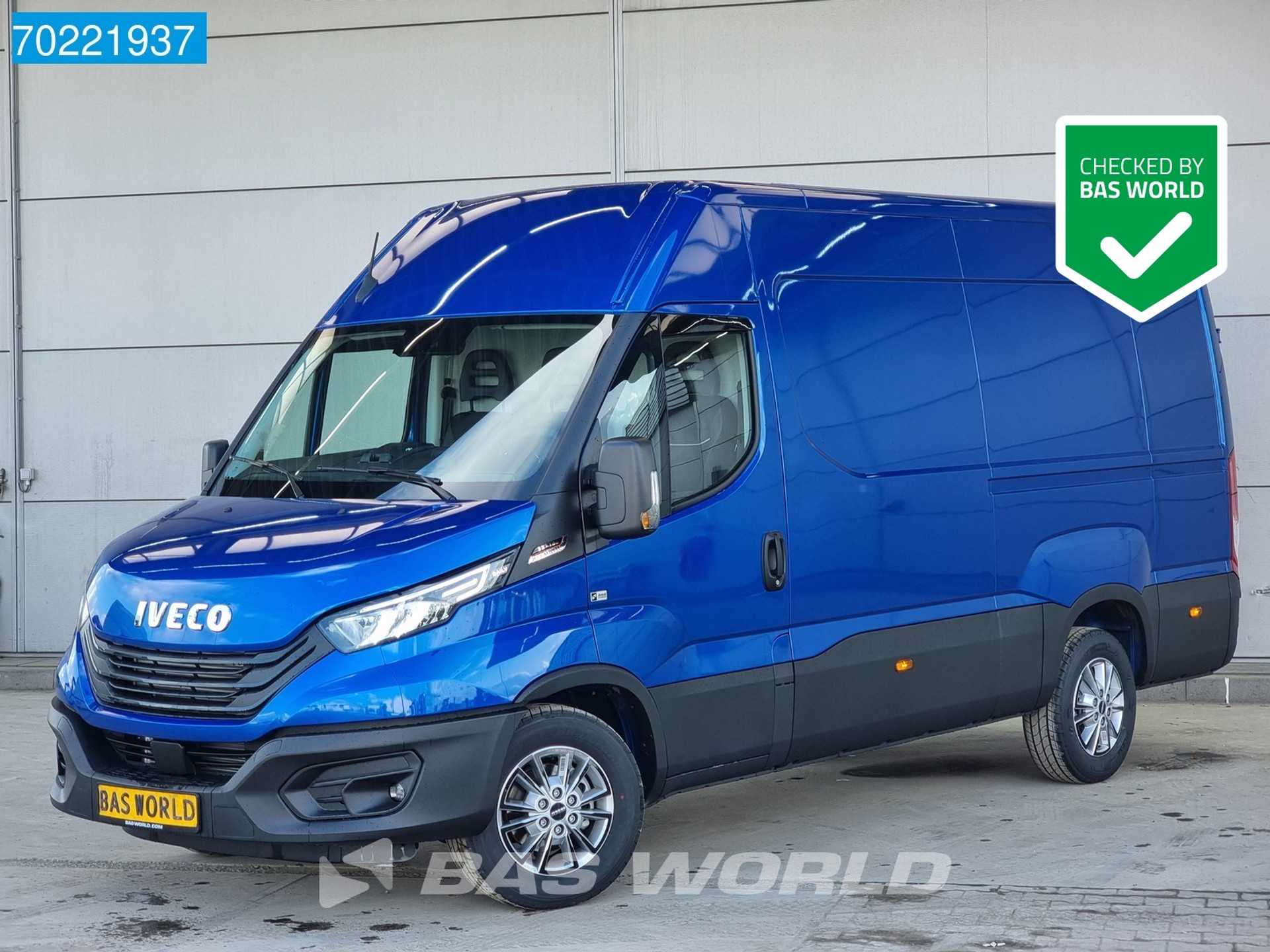 Iveco Daily 35S18 Automaat L2H2 LED ACC Navi Camera Blue Boreal 12m3 Airco