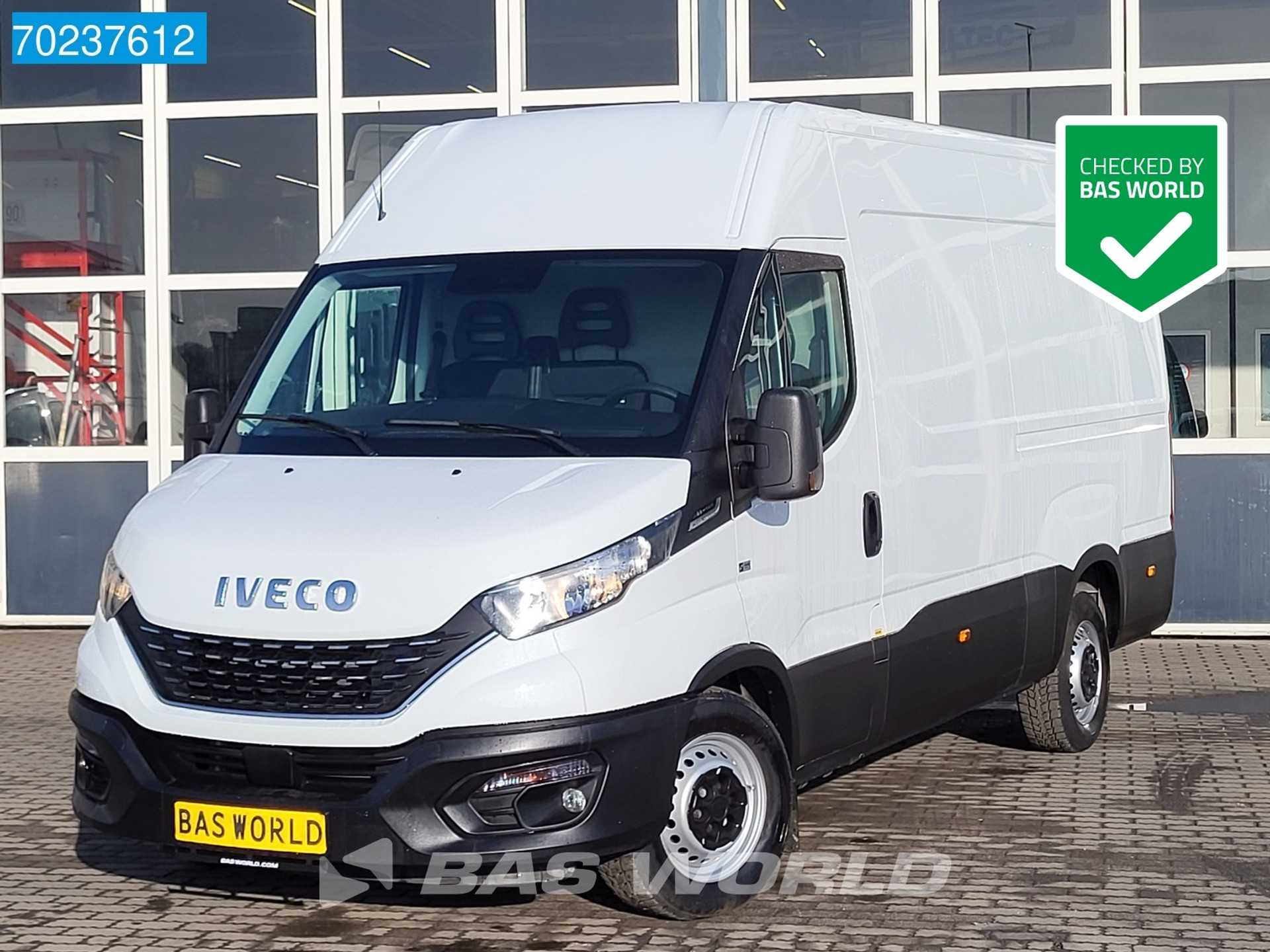 Iveco Daily 35S14 Automaat L2H2 Airco Cruise Nwe model 3500kg trekgewicht 12m3 Airco Cruise control