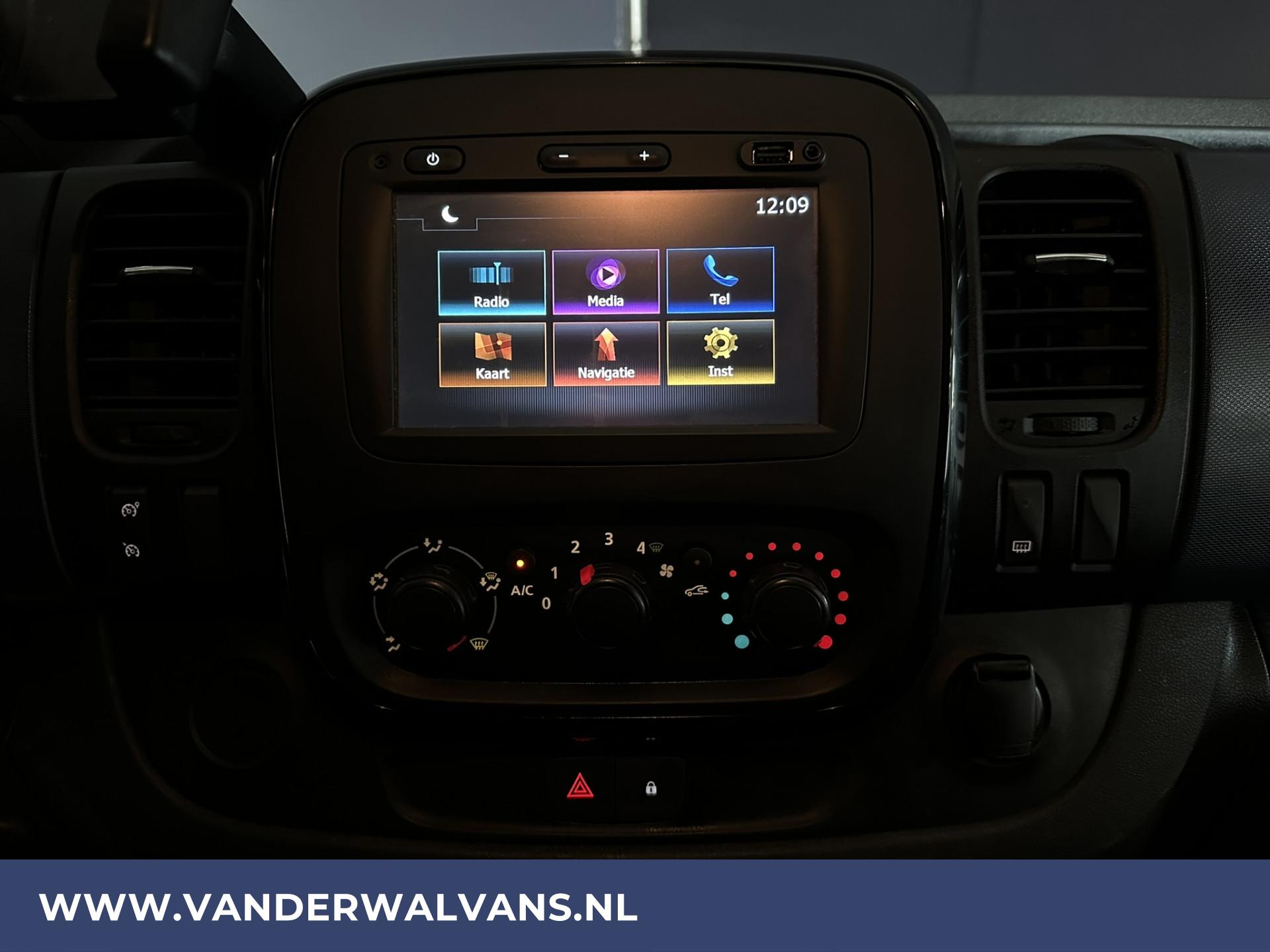 Foto 15 van Opel Vivaro 1.6 CDTI 122pk L2H1 Euro6 Airco | Navigatie | Trekhaak | Cruisecontrol