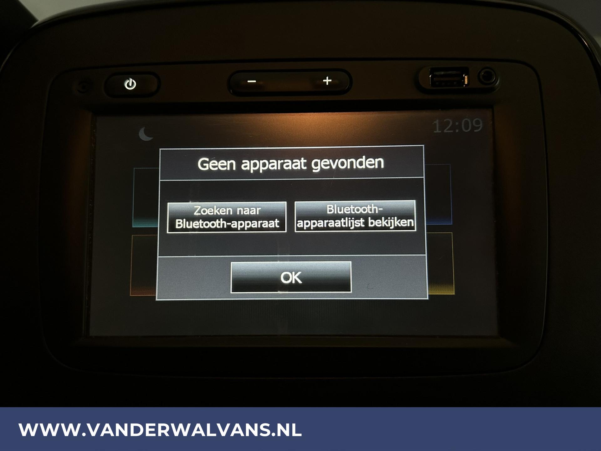 Foto 16 van Opel Vivaro 1.6 CDTI 122pk L2H1 Euro6 Airco | Navigatie | Trekhaak | Cruisecontrol