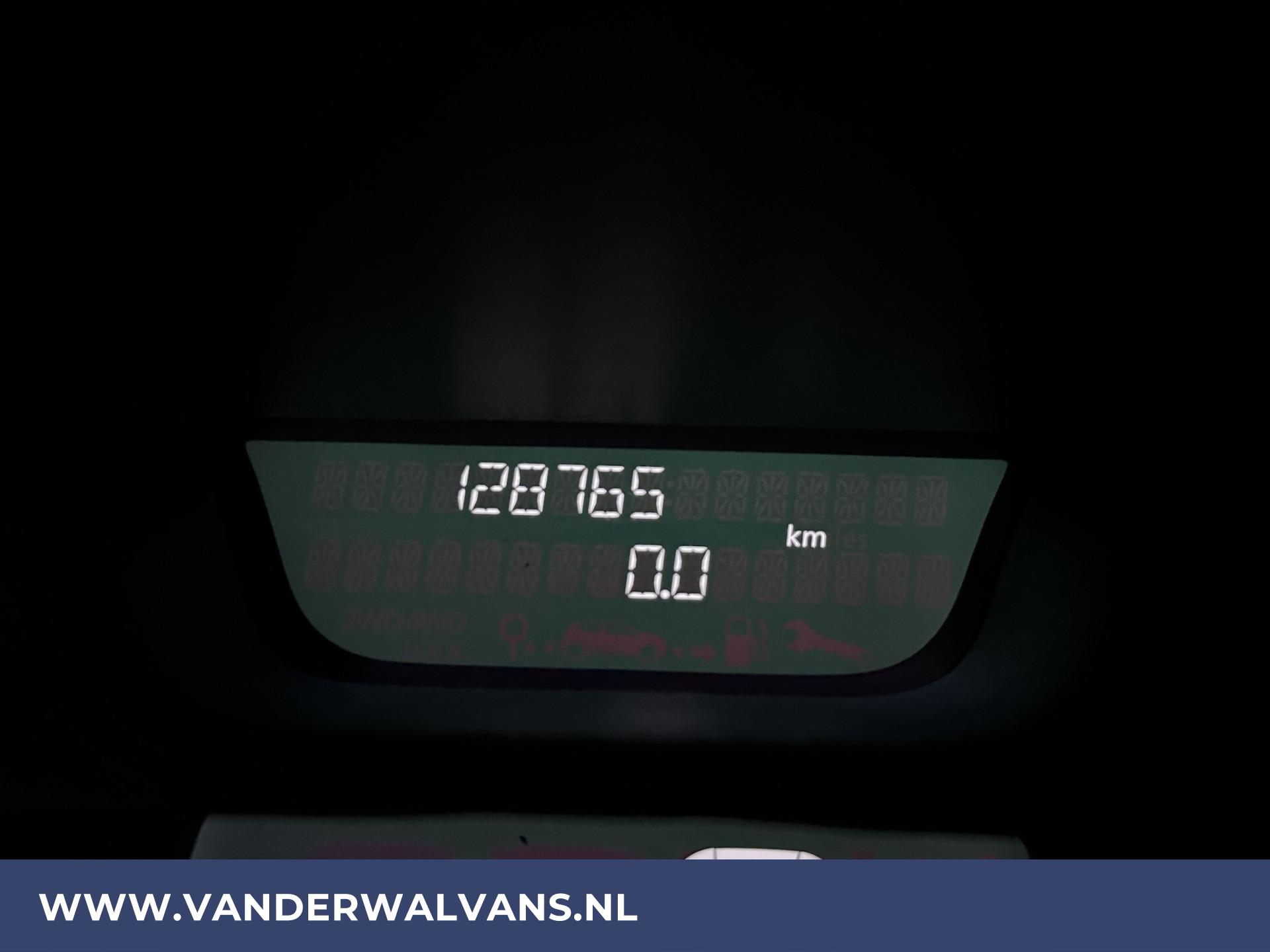 Foto 19 van Opel Vivaro 1.6 CDTI 122pk L2H1 Euro6 Airco | Navigatie | Trekhaak | Cruisecontrol