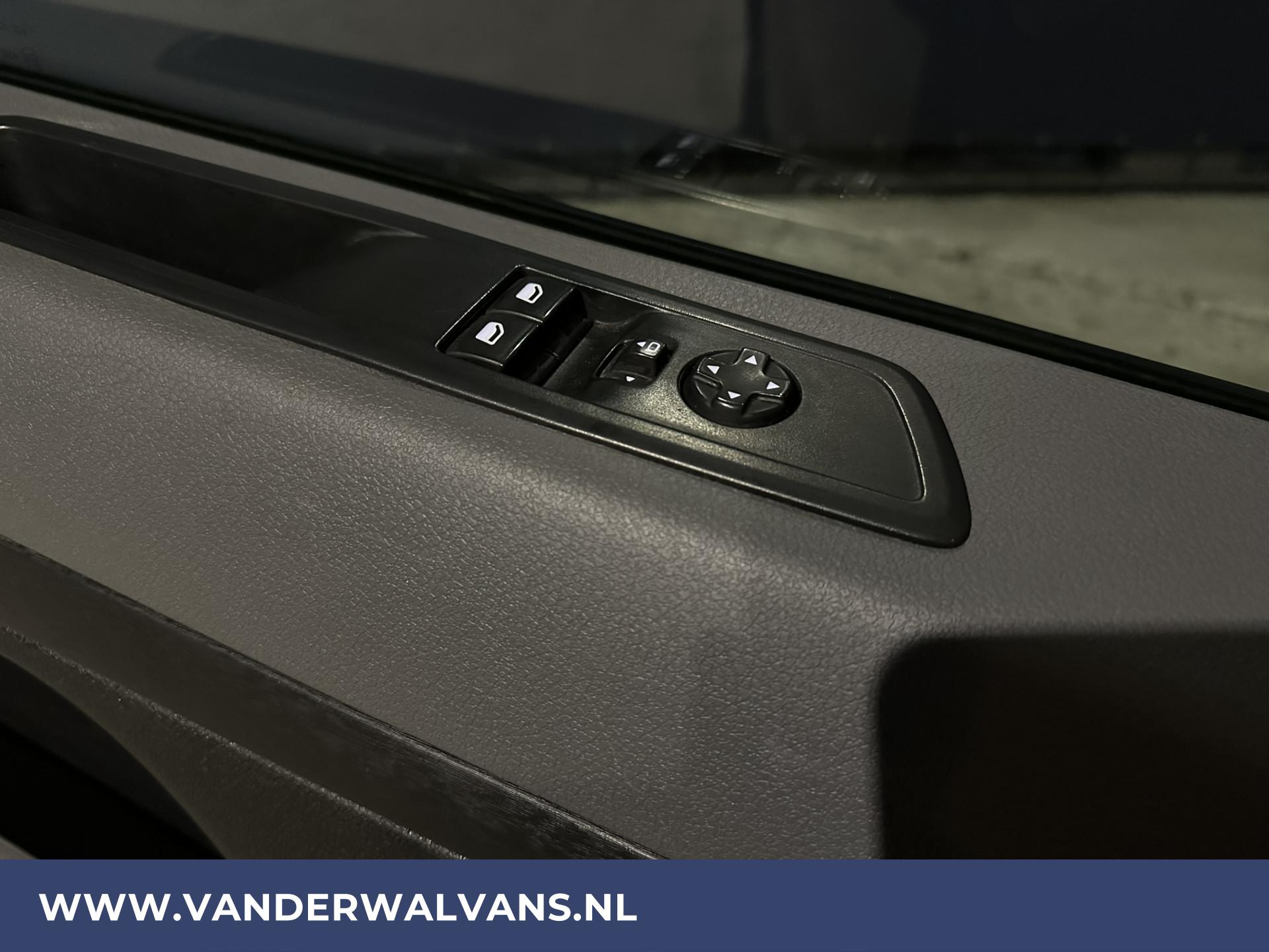 Foto 16 van Opel Vivaro 1.5 CDTI L3H1 XL Euro6 Airco | Navigatie | Camera | Cruisecontrol | Apple Carplay