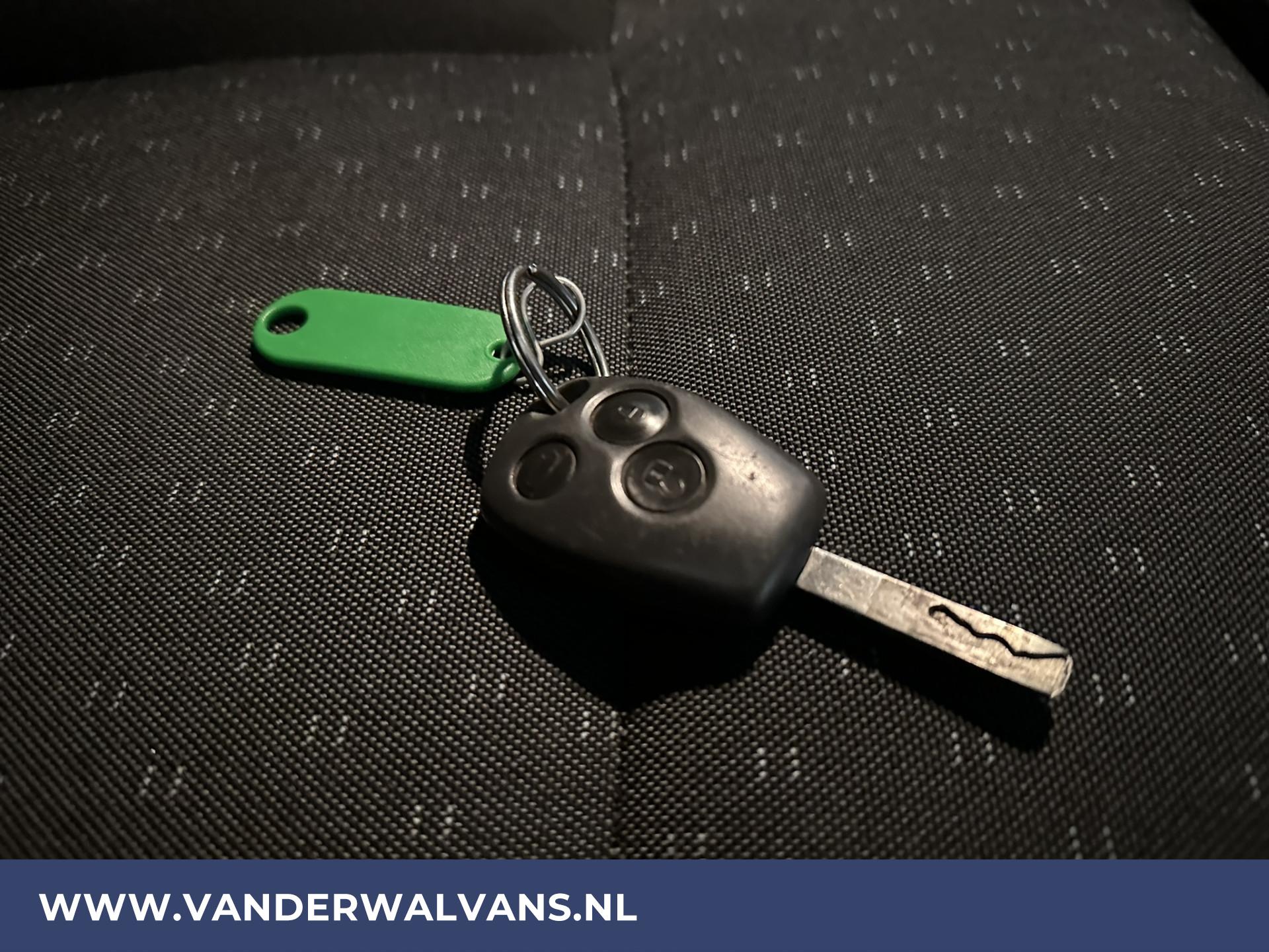 Foto 19 van Opel Movano 2.3 CDTI 131pk L2H2 Euro6 Airco | Imperiaal | Navigatie | 2500kg Trekhaak |