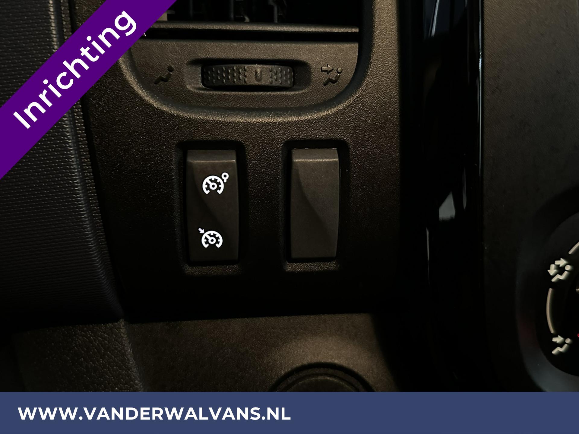 Foto 8 van Opel Vivaro 1.6 CDTI 122pk L2H1 inrichting Euro6 Airco | Imperiaal | Navigatie | Trekhaak