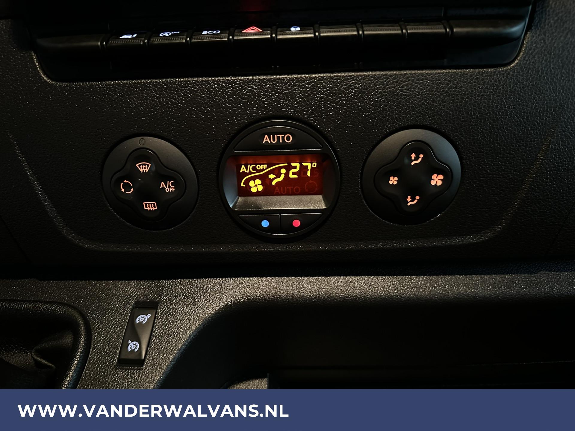 Foto 4 van Opel Movano 2.3 Turbo 150pk L2H2 Euro6 Airco | Navigatie | Camera | Trekhaak | LED
