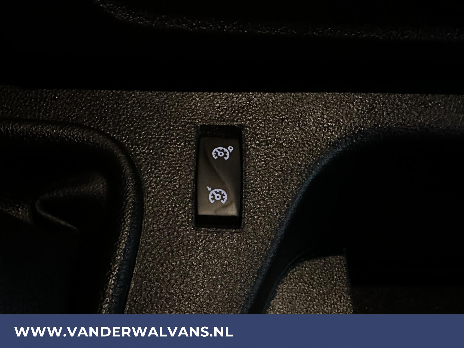 Foto 8 van Opel Movano 2.3 Turbo 150pk L2H2 Euro6 Airco | Navigatie | Camera | Trekhaak | LED