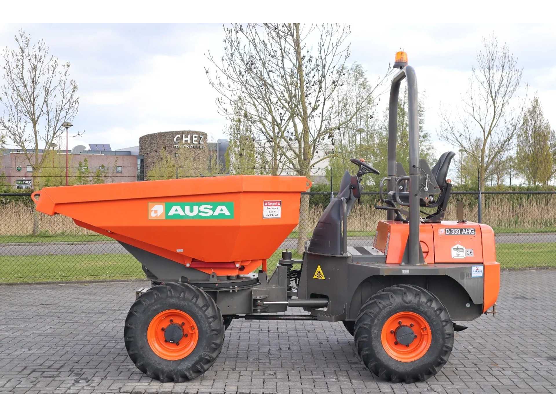 AUSA D350 AHG | 85 HOURS! | 3.5 TON PAYLOAD | SWING BUCKET