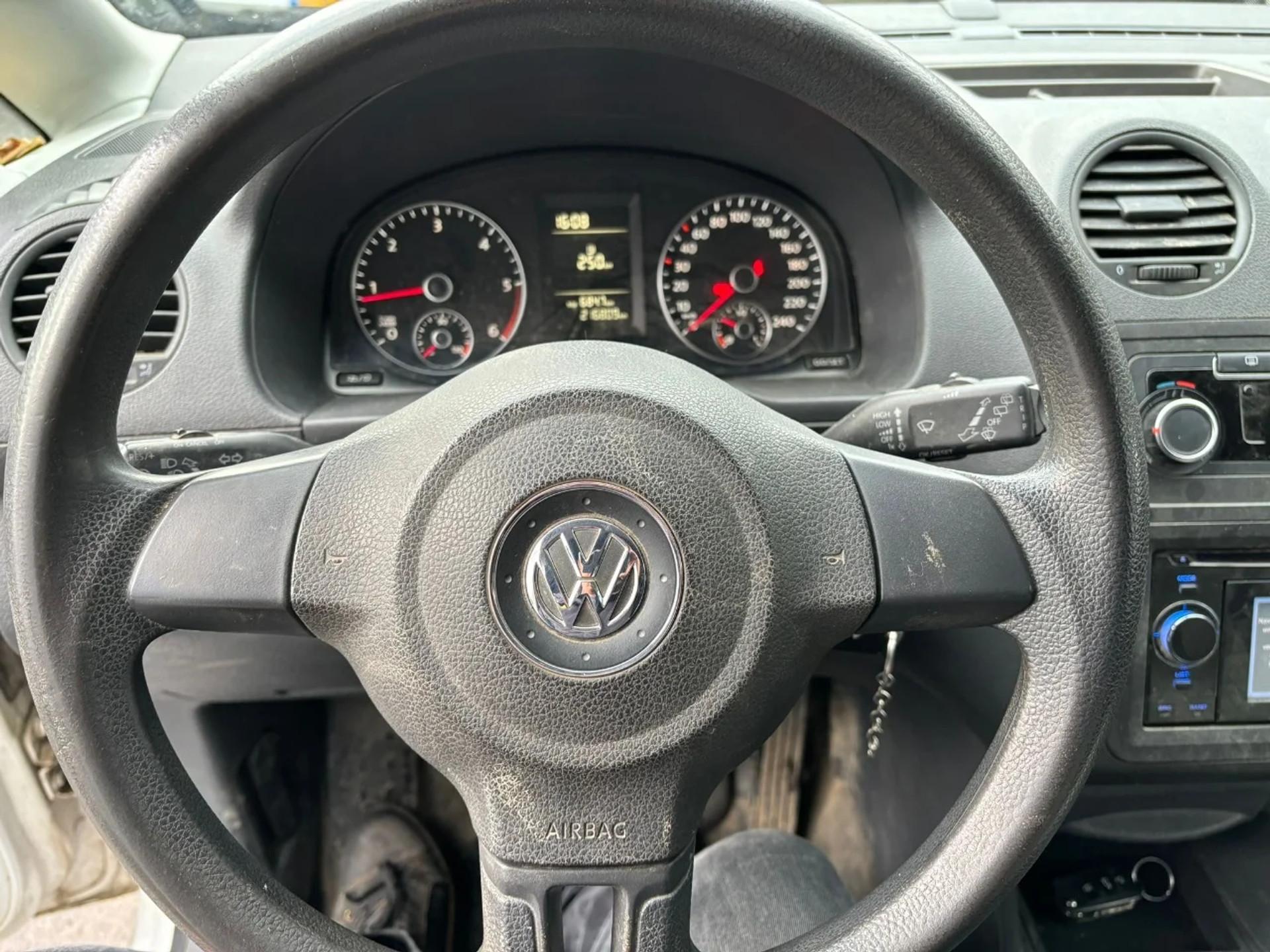 Foto 7 van Volkswagen Caddy 1.6TDI L1H1 Airco Cruise control Trekhaak