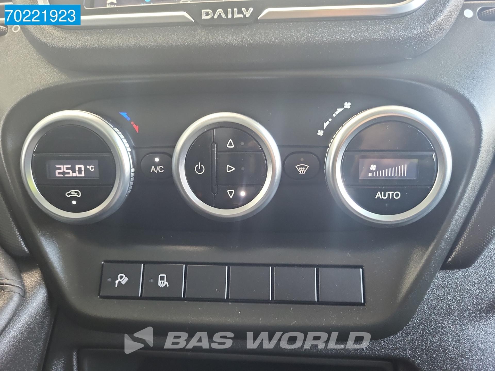 Foto 14 van Iveco Daily 35S18 3.0L Automaat 2x Schuifdeur Navi ACC LED Camera L2H2 12m3 Airco