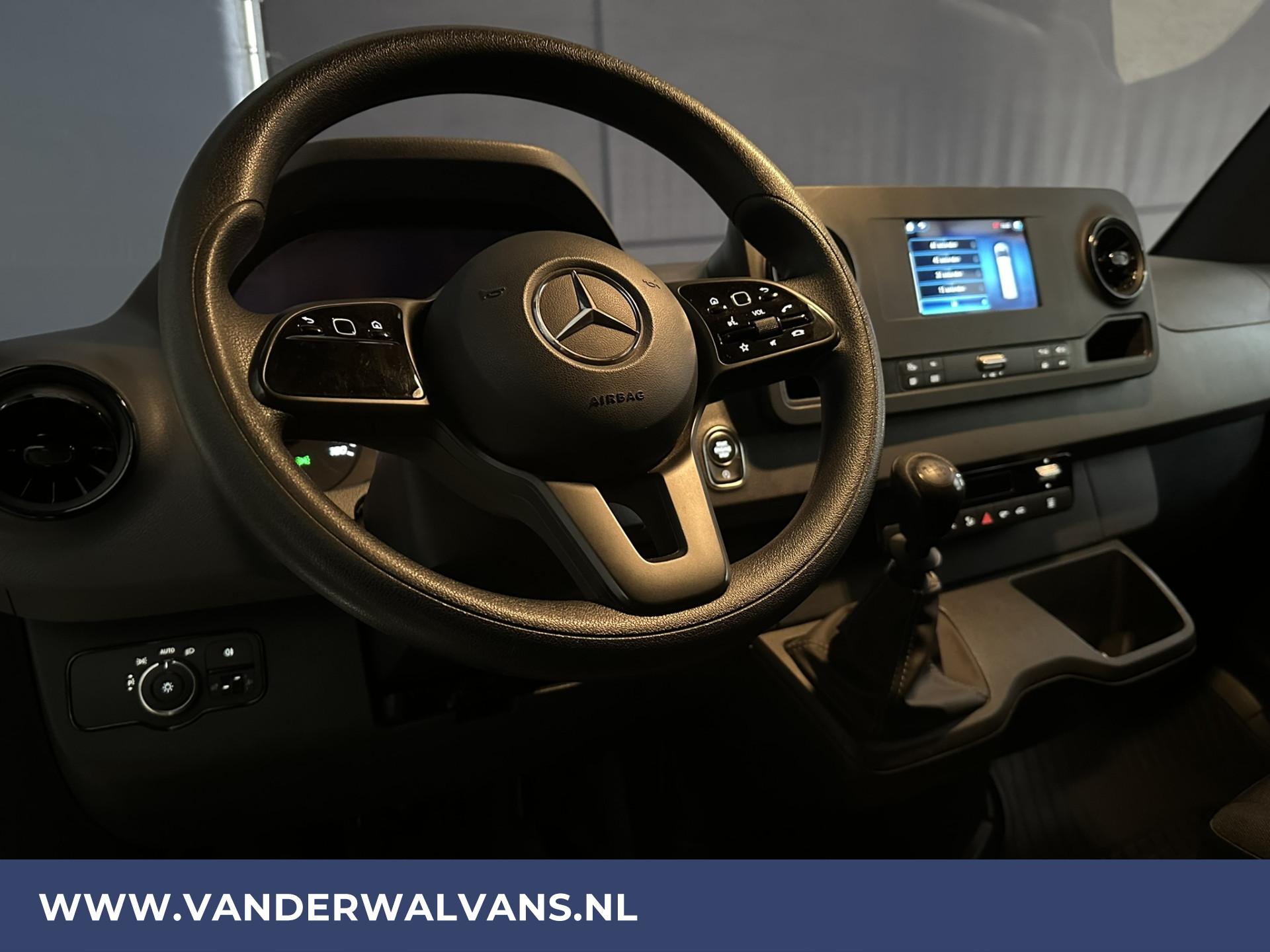 Foto 13 van Mercedes-Benz Sprinter 314 CDI 143pk L2H2 Euro6 Airco | Camera | Navigatie | MBUX